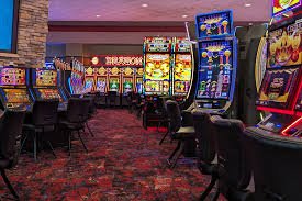 Dashboard platform arus jitu menampilkan kategori sportsbook, live-dealer, slot, dan esports